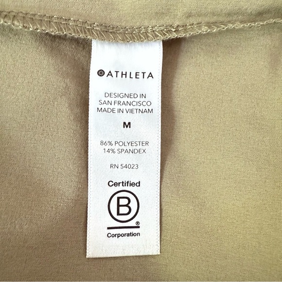 Athleta Womenβs Green Short Sleeve Zephyr Tee 2.0 Shirt Size M - Picture 6 of 6